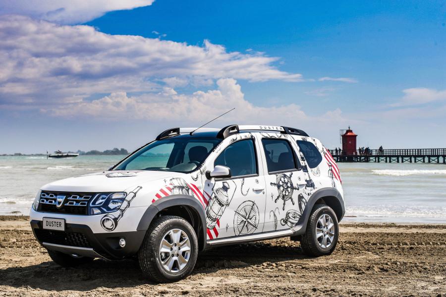  Dacia Duster Strongman 2017 года  (фото 22 из 30)
